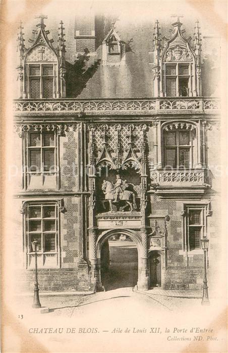 Blois 41 Chateau de Blois Aile de Louis XII la Porte d Entree