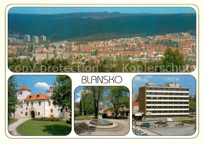 Blansko Celkovy pohled Zamek Park s kasnou Hotel Dukla