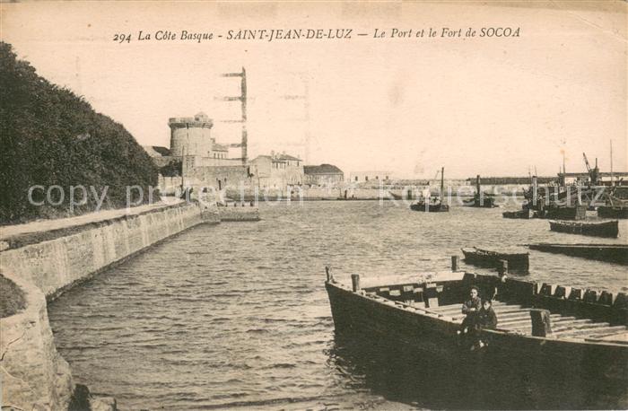 Saint-Jean-de-Luz Le port et Fort de Socoa Côte basque