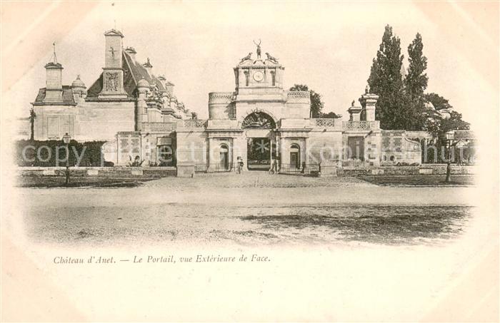 Anet Chateau Portail vue extérieure de face