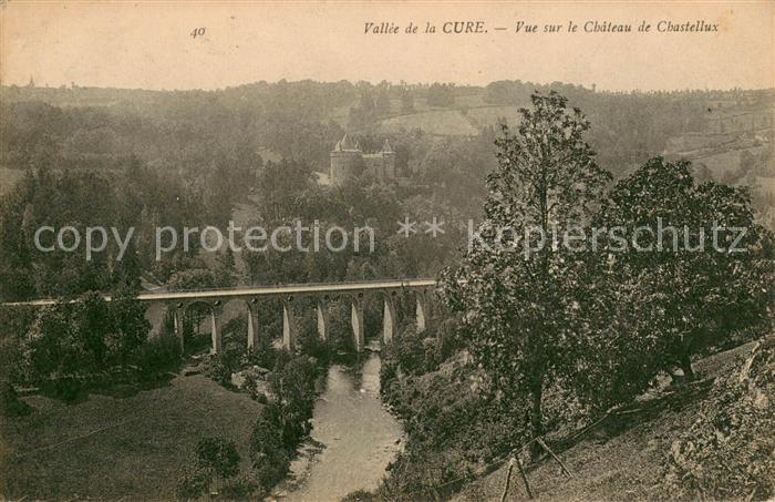 Chastellux-sur-Cure Vallee de la Cure vue sur le Chateau