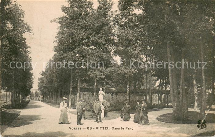 Vittel Dans le parc