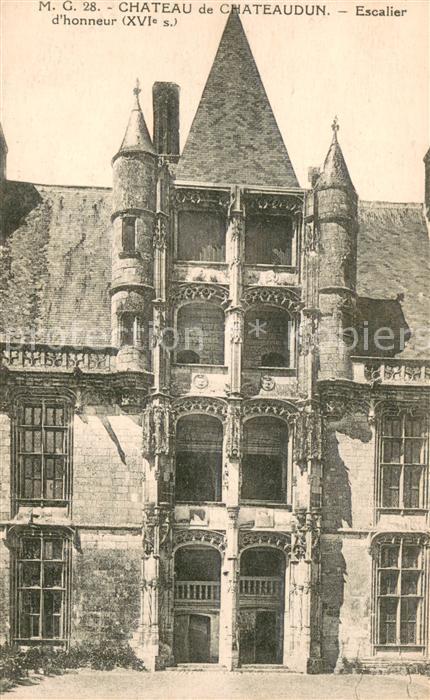 Chateaudun Chateau Escalier d_honneur XVIe siècle