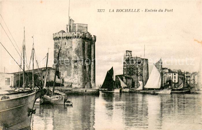 La Rochelle Charente-Maritime Entrée du port Bateaux