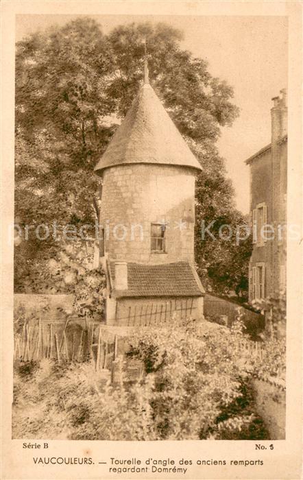 Vaucouleurs Tourelle d’angle des anciens remparts regardant Domremy