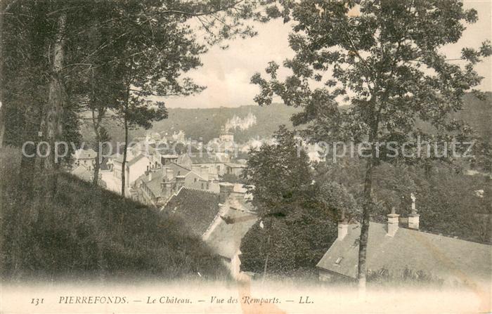 Pierrefonds Oise Le Chateau Vue des Remparts
