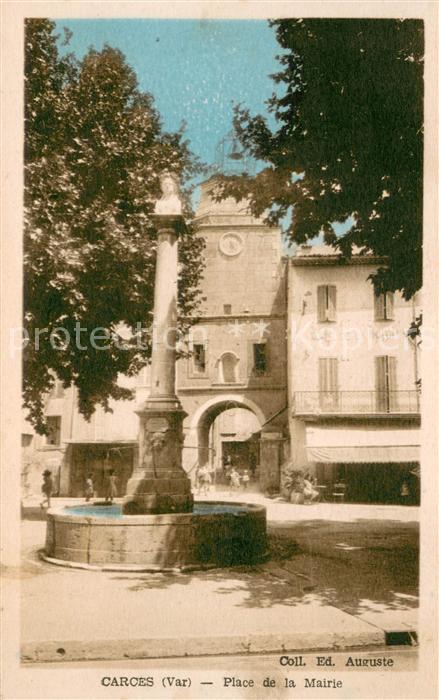 Carces Place de la Mairie