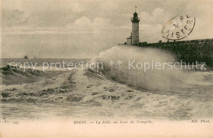Brest 29 La Jetee un Jour de Tempete