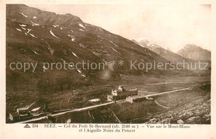 Seez Col du Petit St Bernard Vue sur le Mont Blanc et l’Aiguille Noire du Petere