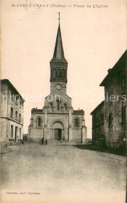 Saint-Just-d Avray Place de l'Eglise