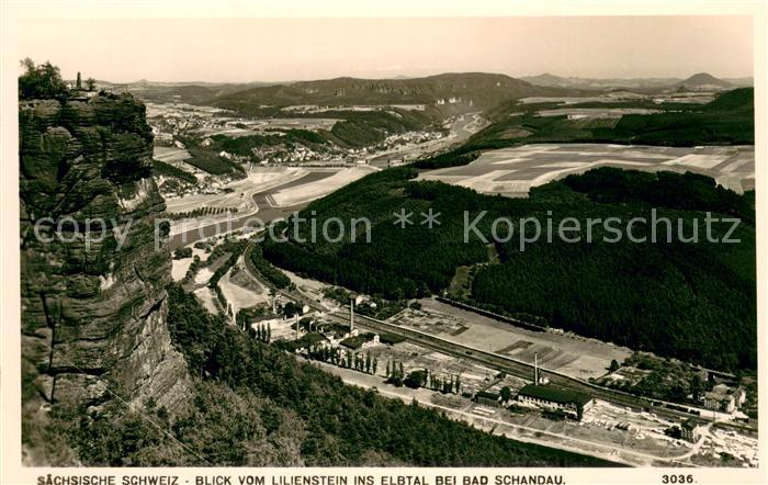 Saechsische Schweiz Blick vom Lilienstein ins Elbtal bei Bad Schandau