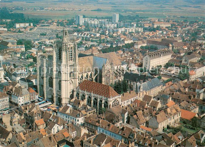 Sens 89 Cathedrale Vue aerienne