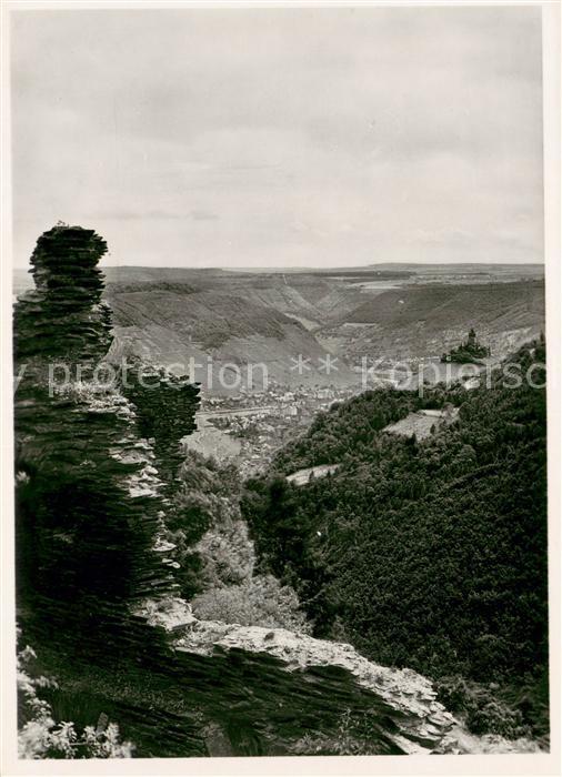 Cochem Mosel Blick von der Winneburg auf Cochem Cond und Sehl