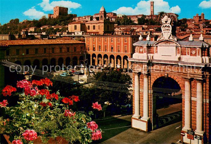 Santarcangelo di Romagno Arco Ganganelli e Piazza