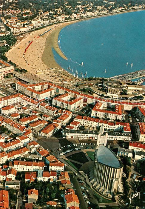 Royan 17 Vue generale aerienne L'Eglise