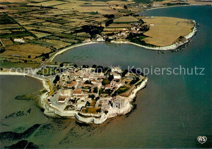 Talmont-sur-Gironde Vue generale aerienne l’Eglise Romane