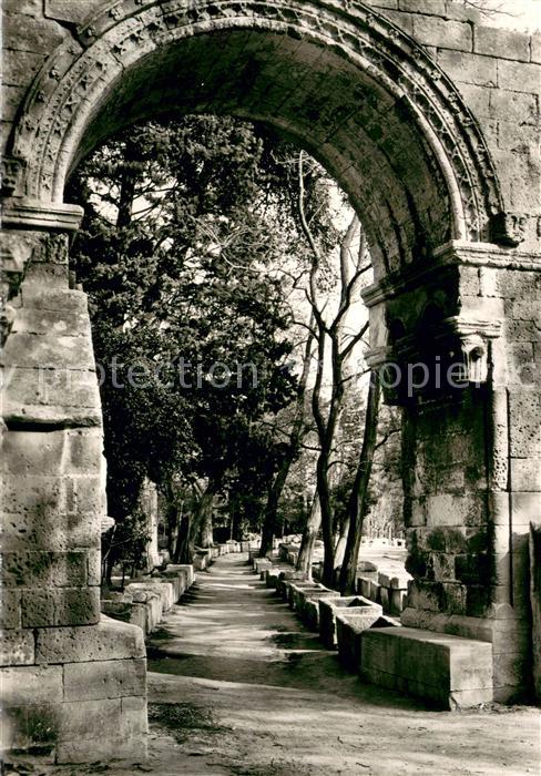 Arles Bouches-du-Rhone Les Alyscamps