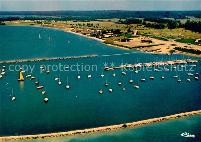 Mesnil-Saint-Pere Fliegeraufnahme Port