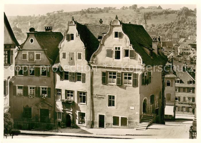 Schwaebisch Hall Marktplatz Petrizierhaeuser neben dem Rathaus