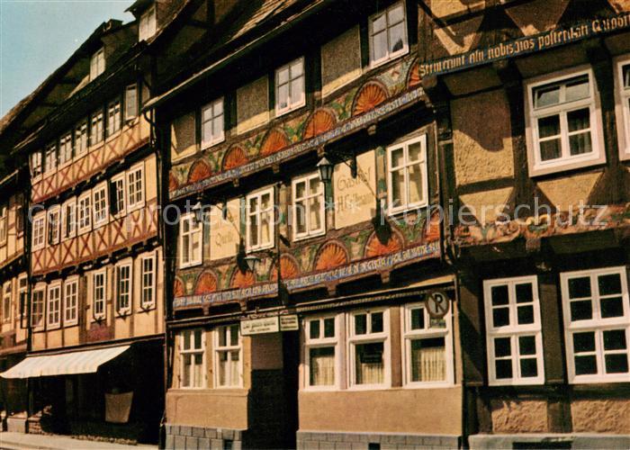 Hoexter Weser Westfaelische Traufenhaeuser in der Westerbachstrasse mit dem Gast