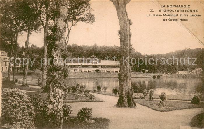 Bagnoles-de-l Orne Le Casino Municipal et les Jardins du Grand Hotel