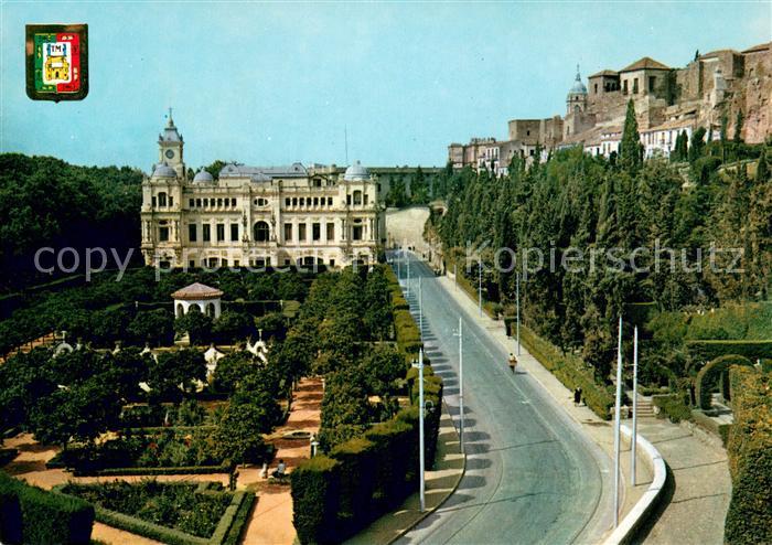 Malaga Andalucia Ayuntamiento y puerto oscura Rathaus