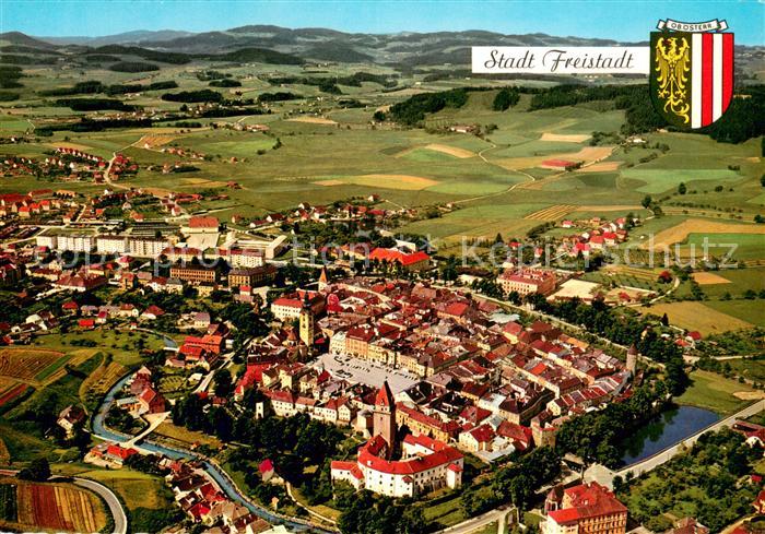 Freistadt Muehlviertel Fliegeraufnahme mit Linzer und Boehmertor Schloss Barocke