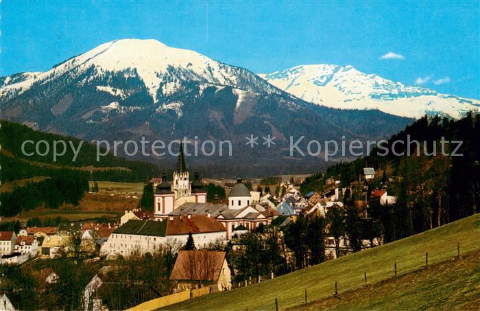 Mariazell Steiermark mit Gemeindealpe und oetscher