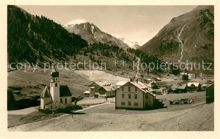 Vent Tirol mit Kirche und oetztaler Alpen