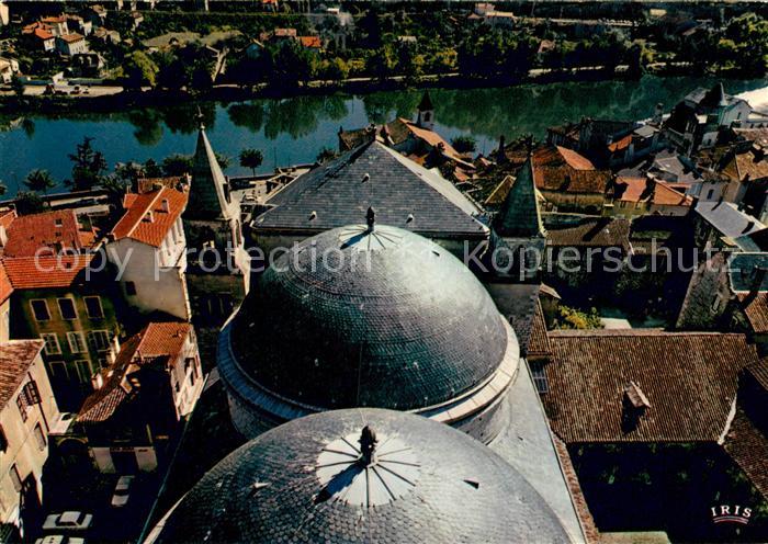 Cahors en Quercy La Cathedrale Saint Etienne Les Coupoles Vue aerienne