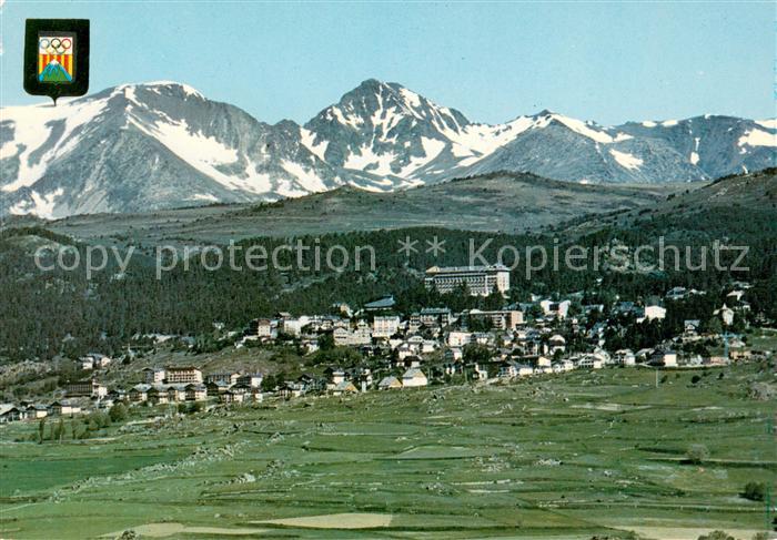 Font-Romeu-Odeillo-Via Station d’ete et d’hiver au fond la chaine de Cartitte