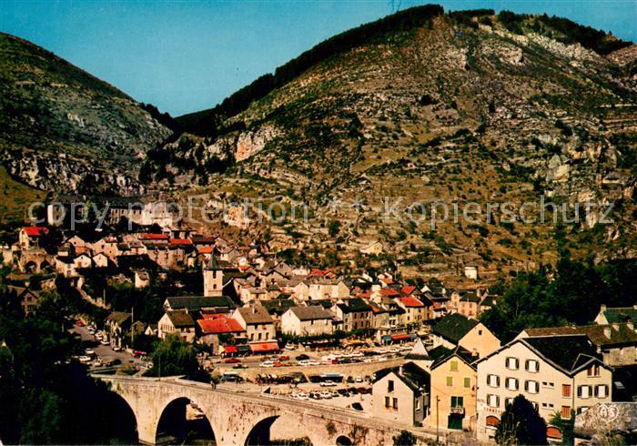 Sainte-Enimie Vue generale aerienne