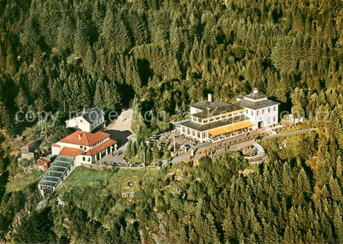 Bergen Norwegen Flyfoto av Floyen med toppstasjonen og restauranten