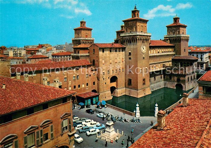 Ferrara Castello Estense Piazza Savonarola