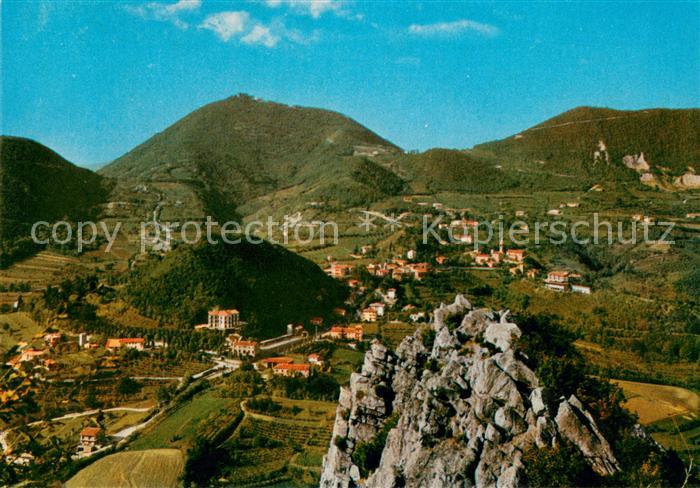 Colli Euganei Fliegeraufnahme Rocca Pendice