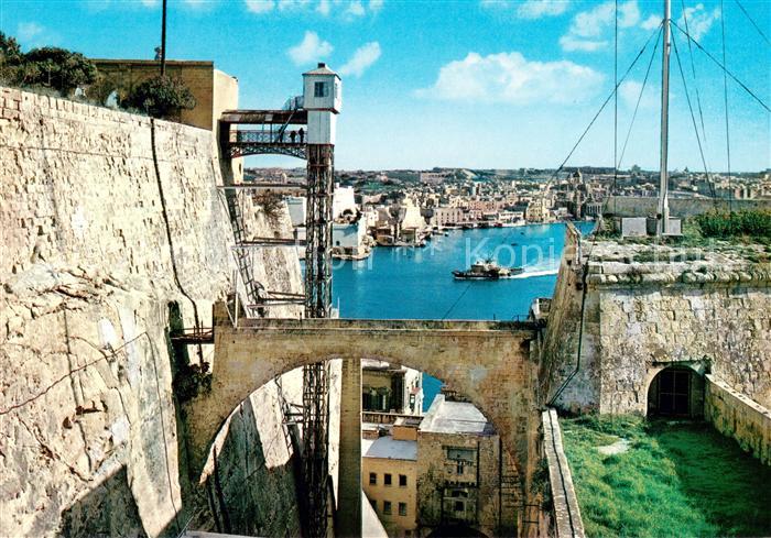 Malta Lift at Upper Baracca Gardens
