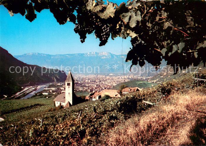 St Justina Suedtirol Panorama mit Kirche und Mendelpass