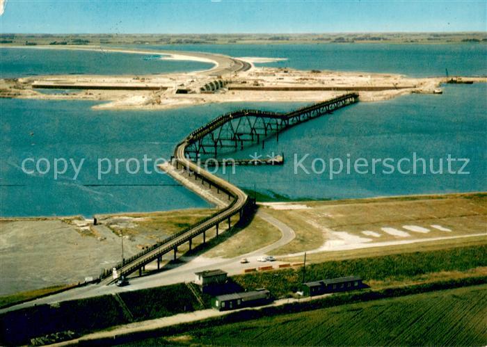 Vollerwiek Eiderabdaemmung zwischen Hundeknoell Dithmarschen und Vollerwiek Eide