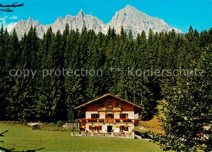 St Johann Tirol Gasthaus Roemerhof mit Wildem Kaiser