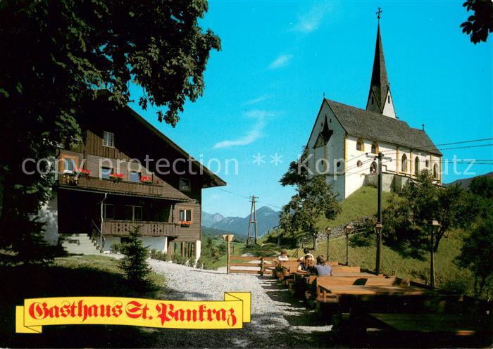 Fuegen Gasthaus St Pankraz mit Kirche