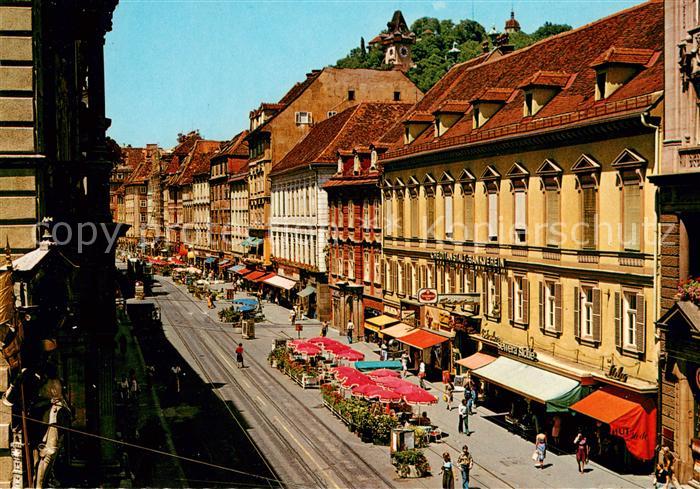 Graz Steiermark Fussgaengerzone in der Herrengasse