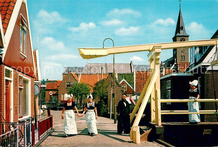 Volendam Ortsmotiv mit Ziehbruecke