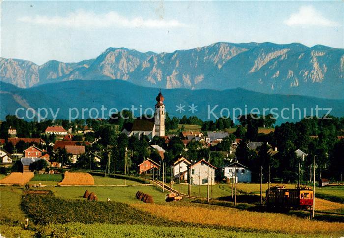 St Georgen Attergau Panorama mit Hoellengebirge
