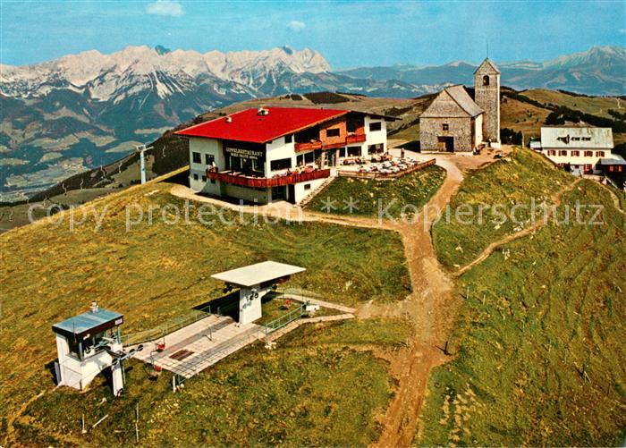 Hohe Salve Gipfel Hotel und Wallfahrtskirche Fliegeraufnahme mit Wildem Kaiser