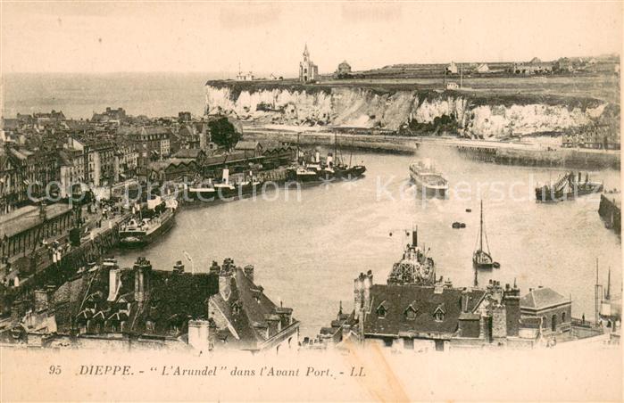 Dieppe 76 L'Arundel dans l'Avant Port