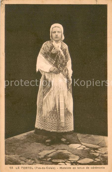 Le Portel Matelote en tenue de ceremonie