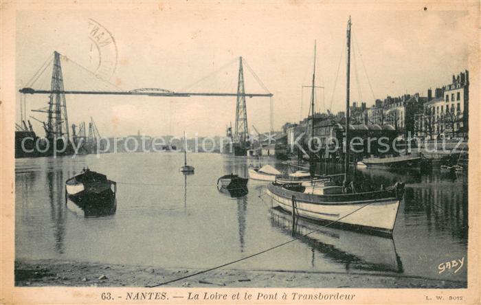 Nantes Loire Atlantique La Loire et le Pont a Transbordeur