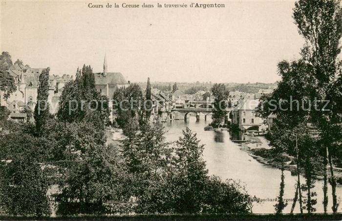 Argenton-sur-Creuse Cours de la Creuse dans la traversee d_