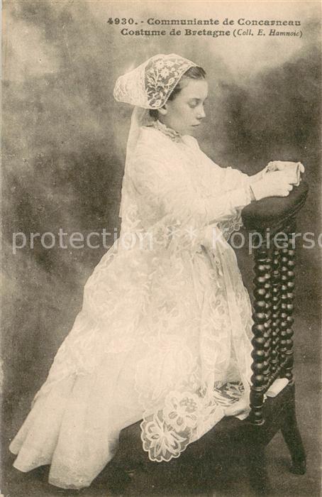 Concarneau Finistere Costume de Bretagne