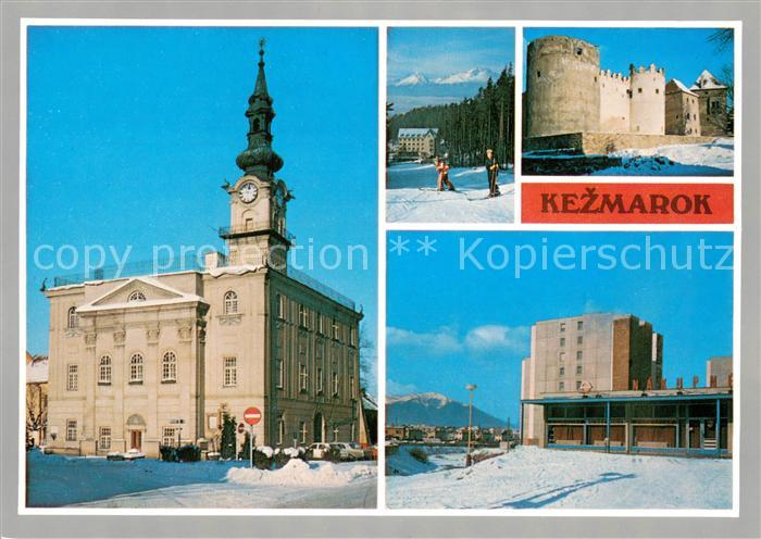 Kezmarok Radnica Hotel Start v pozadi Vysoke Tatry Renesancny hrad Sidlisko